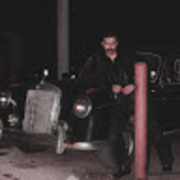 Meet your Posher, Rafael - Picture 1 of 1